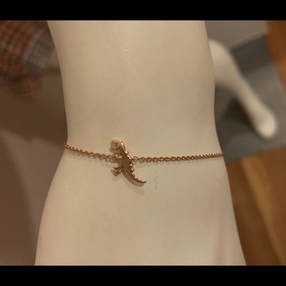 Coach - Picture 3 of 3